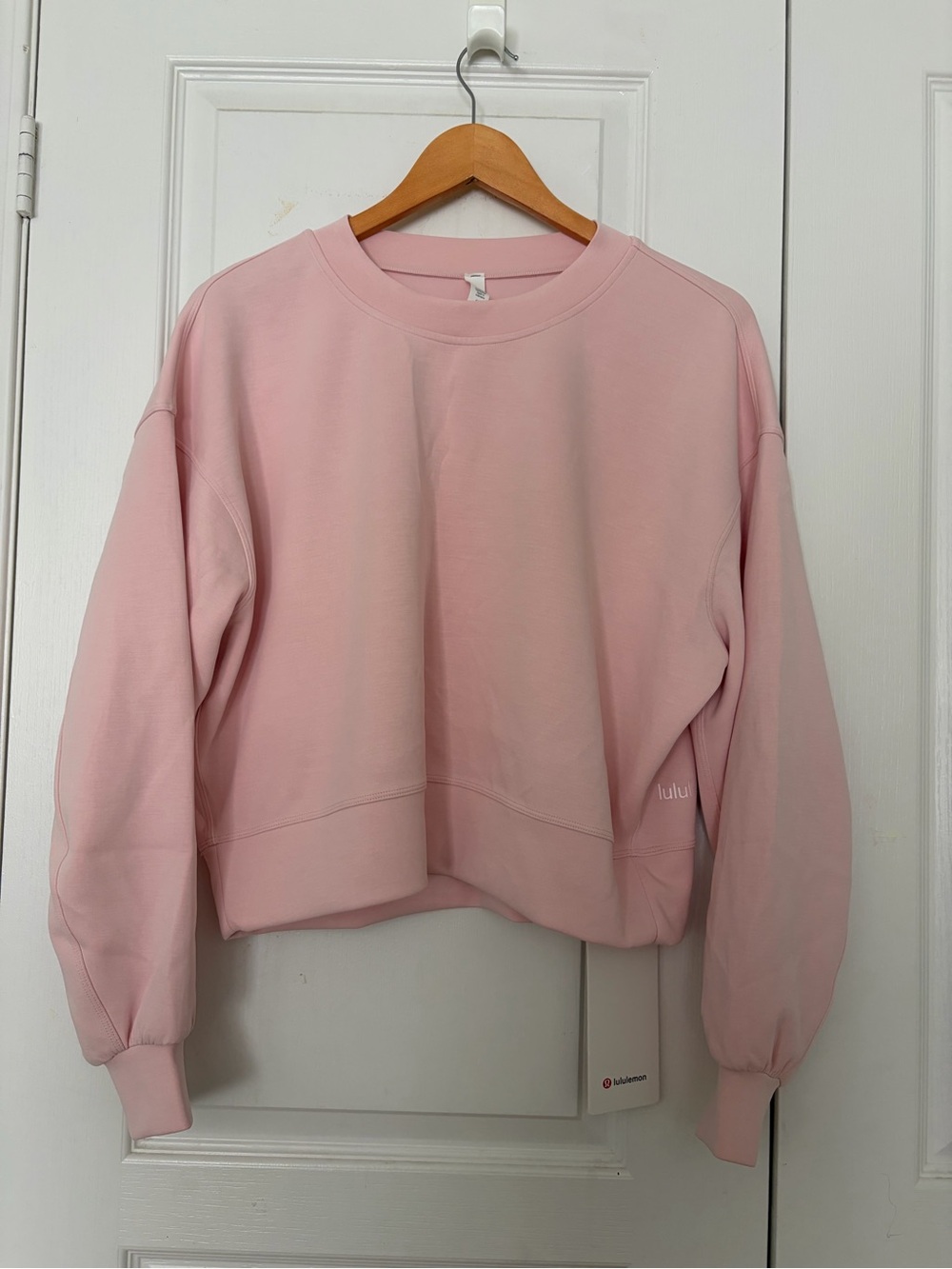 lululemon Perfectly Oversized
Crop Crew Size6